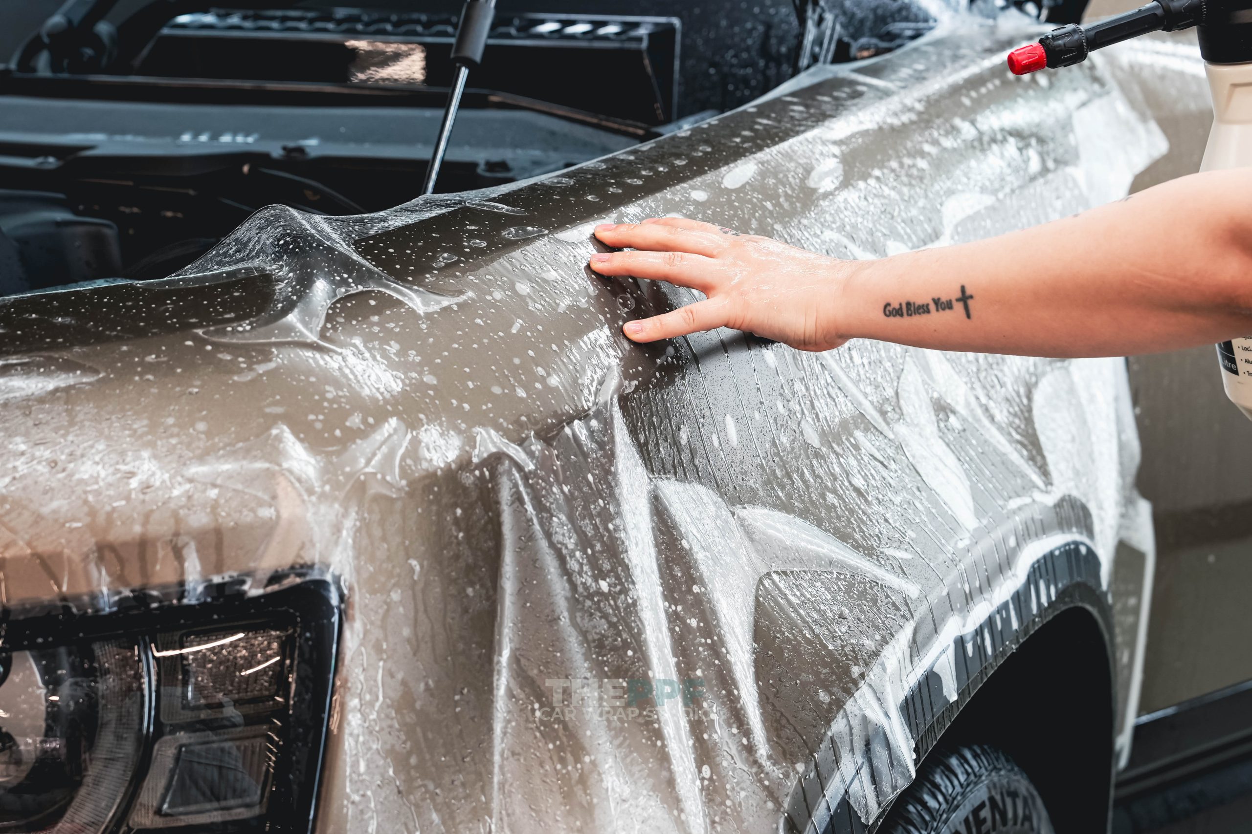 the ppf land rover defender vehicle wrap car paint protection film wrap auckland new zealand
